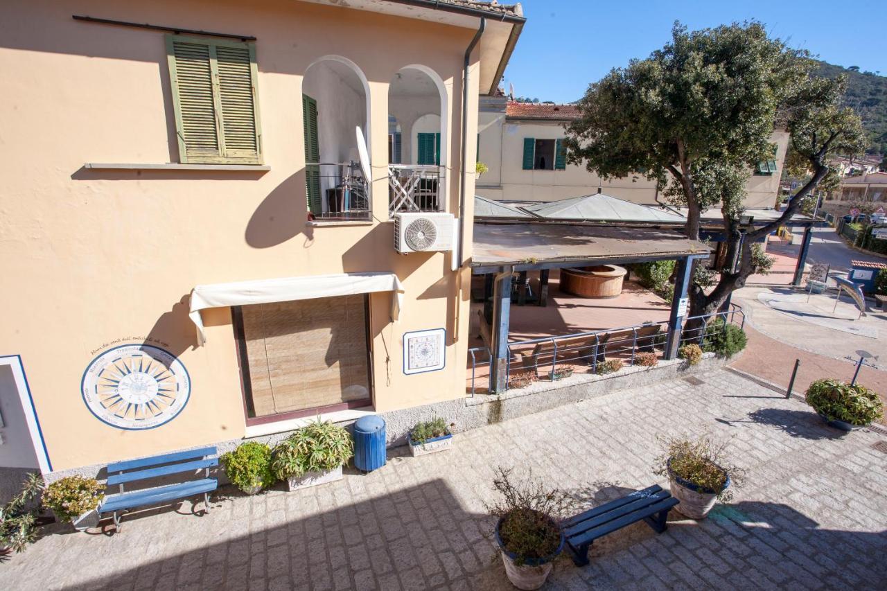 Appartamento In Via Del Mare A Procchio Procchio  Extérieur photo
